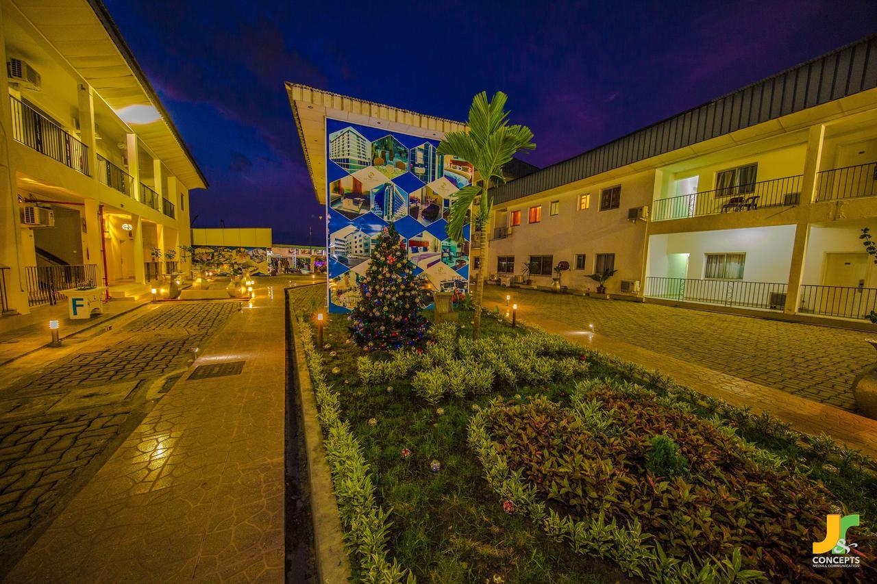 Hotel La Falaise Bonanjo Douala Exterior photo